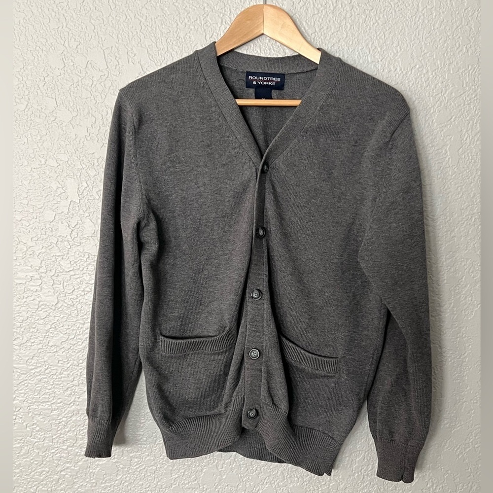 Roundtree & Yorke Men's medium grey Cardigan Sweater size M 100% cotton